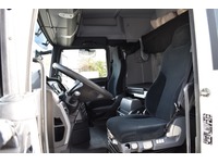 TOC1273_2751177 vehicle image