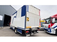 TAMZ4659_2792858 vehicle image