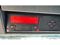 TAMZ4659_2792858 vehicle image