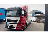 TAMZ4659_2792858 vehicle image