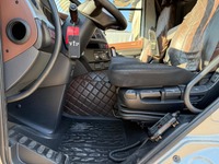 KEED2067_2736375 vehicle image