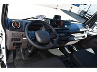 TOC1273_3038734 vehicle image