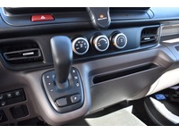TOC1273_3038734 vehicle image