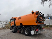 UNIK8334_2782429 vehicle image