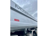 DTCH10536_2848075 vehicle image