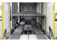 DOLD2821_2772279 vehicle image