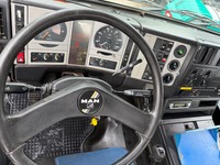 UNIK8334_2912813 vehicle image