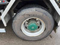 UNIK8334_2912813 vehicle image