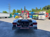 AGRO3463_2904647 vehicle image