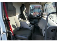 DOLD2821_2809662 vehicle image