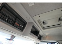 DOLD2821_2809662 vehicle image