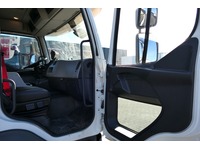 DOLD2821_2809662 vehicle image