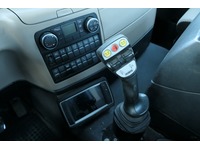 DOLD2821_2802762 vehicle image