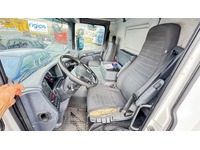 TAMZ4659_2694095 vehicle image