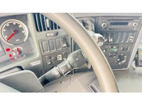 TAMZ4659_2694095 vehicle image