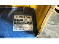 TAMZ4659_2738407 vehicle image