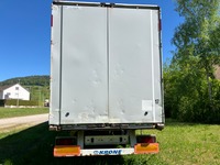 BIRR8757_2954225 vehicle image