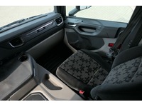 DOLD2821_2696933 vehicle image