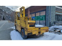 JAQU922_2930796 vehicle image
