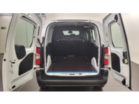 EFAG9324_2769577 vehicle image