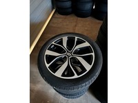 HUBE4173_2885005 vehicle image