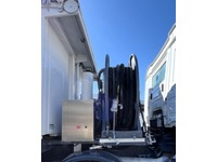 SAUR7607_2763461 vehicle image