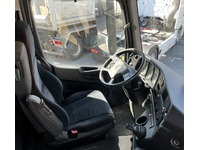 SAUR7607_2763461 vehicle image