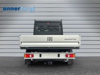 Anne38_2776302 vehicle image