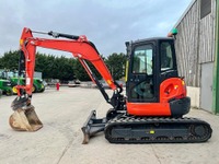 RINA4324_2917389 vehicle image