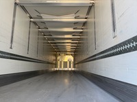 ZELJ895_2871833 vehicle image