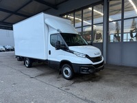 NAEF243_2811437 vehicle image