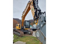 0510025 vehicle image