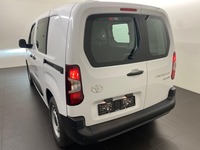 EFAG9324_2760424 vehicle image