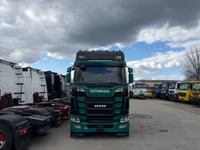 UNIK8334_2870340 vehicle image