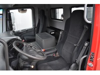 TOC1273_2773857 vehicle image