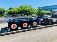 0056026 vehicle image