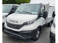 SEDU206_2699193 vehicle image