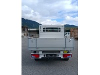 VONA10180_2704422 vehicle image