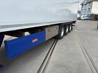 ZELJ895_2738224 vehicle image