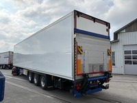 ZELJ895_2738224 vehicle image