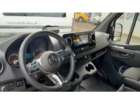 ALTH1974_2744352 vehicle image