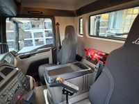 MANB1470_2814096 vehicle image