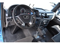TOC1273_2961873 vehicle image