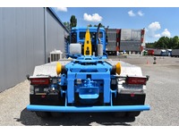 TOC1273_2961873 vehicle image