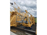 BISC10471_2736208 vehicle image