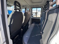 STUD177_2818997 vehicle image