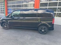 INTG9387_2736205 vehicle image