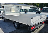 SEDU206_2699193 vehicle image