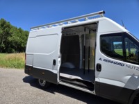 Kall37_2753643 vehicle image