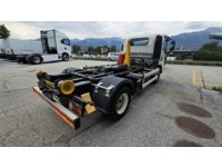 SEDU206_2692939 vehicle image